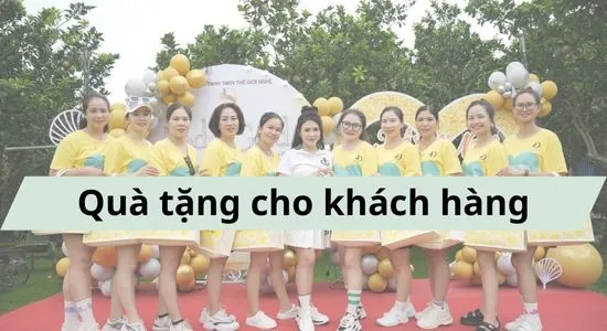 Quà tặng cho khách hàng